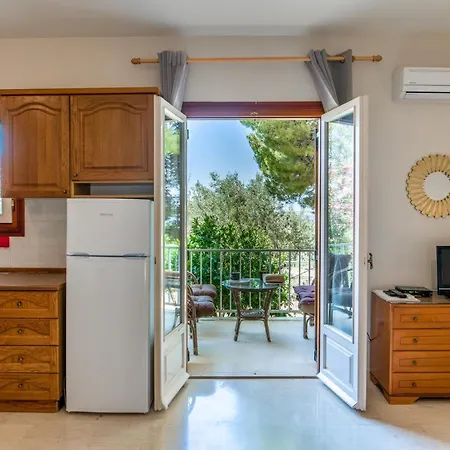 La Pineta Di Lassi 2 Apartman Argosztóli