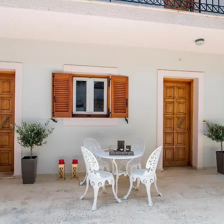 La Pineta Di Lassi 2 Apartmán *